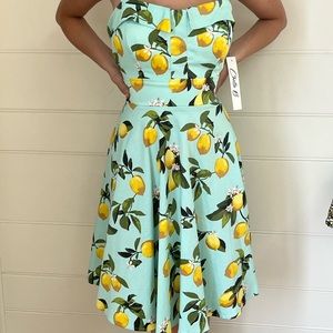 Super cute vintage style! New with tags Chetta B lemon dress.